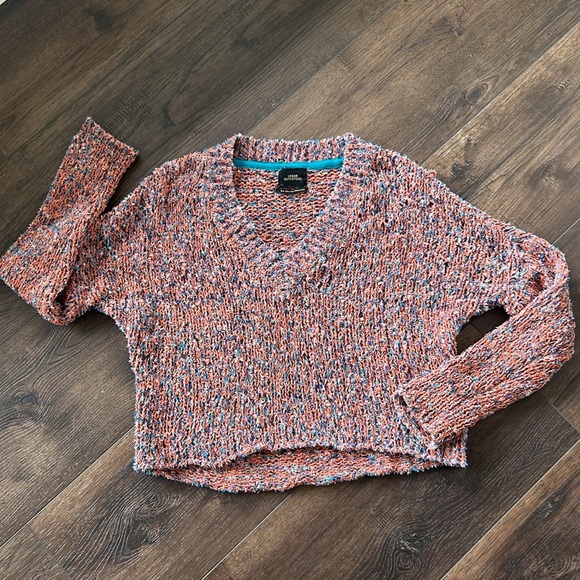 Urban Outfitters Jax Cropped Textured Speckled Look Sweater, Medium - Picture 2 of 8